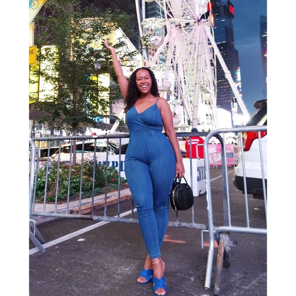 Meet your Posher, Elena - Picture 6 of 13